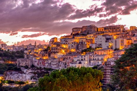 antonio-sessa-yeLgLTP1lW0-unsplash (1)
