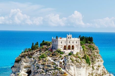 nemanja-peric-6b-lpGAHdw0-unsplash (1)